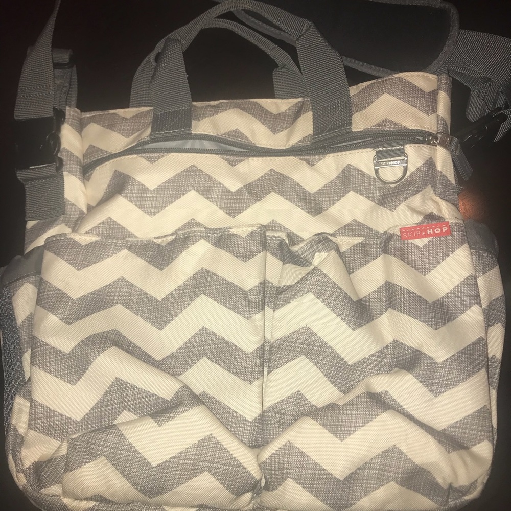 Grey & Cream Chevron Skip hop Baby bag